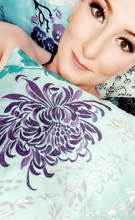 toniclust nacktheit schöne galerie