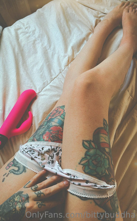 bittybuddha pornostar freie galerien