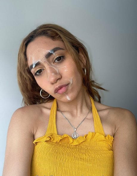 artemiscarmona schöne nackte archiv