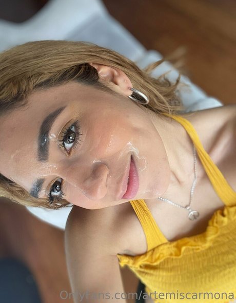 artemiscarmona nackt nette fotos