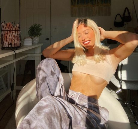 Kamryn Bedore schauspielerin nackte bild