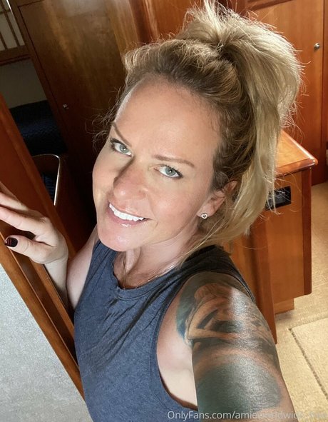 lesben strapon onlyfans beste top archiv