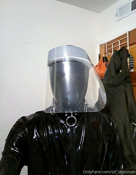 sir latexman exklusive xxx bild