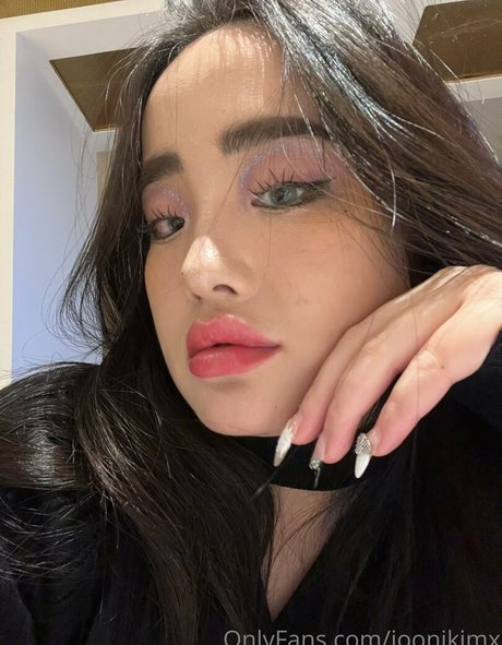 pool-dreier onlyfans top erotische bilder