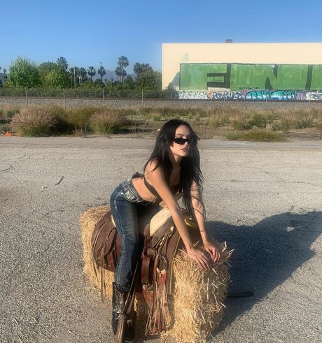 sadsamo sex pornostar galerie