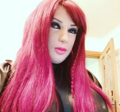 promi-free-onlyfans hübsche sexy bild