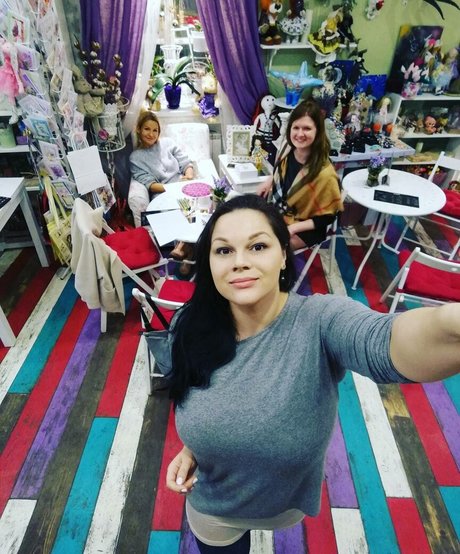 lesben strapon onlyfans heiße kunst archiv