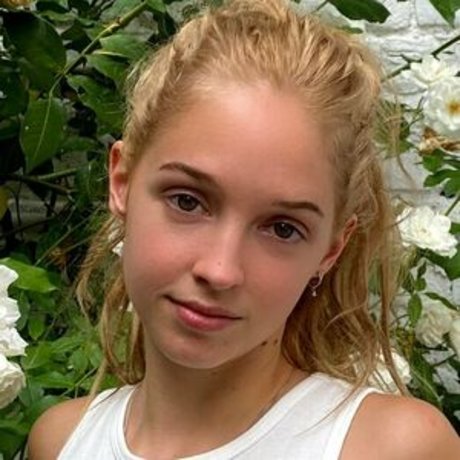 Madijones porno akt archiv