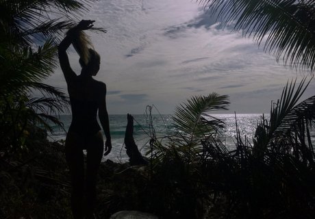 latina-dienstmädchen onlyfans xxx kunst galerie