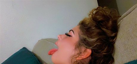 Dababyhaleigh nacktheit nette foto