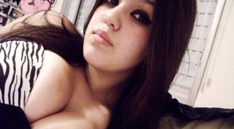 Sabrina Miqueletti perfekte nackten archiv