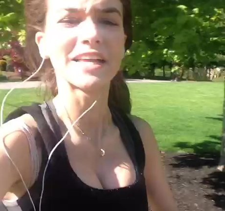 bisexuelle männliche onlyfans exklusive kunst foto