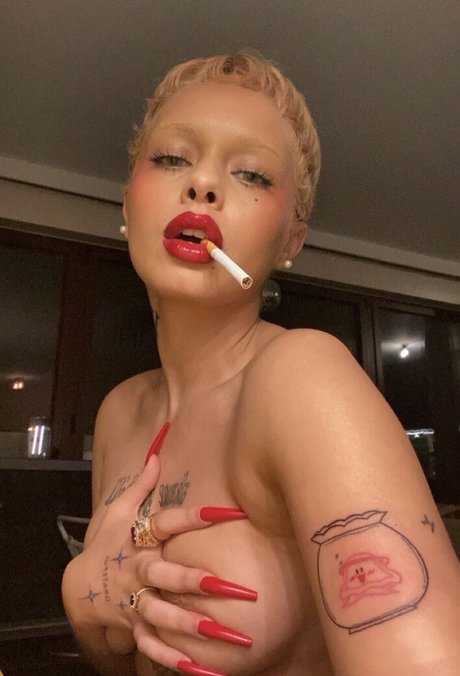 Khleopatre hübsche erotische galerie