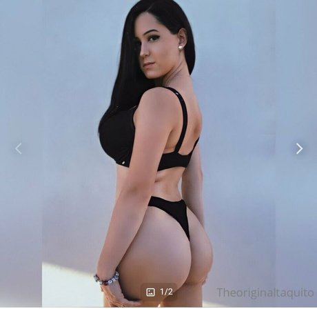 titten lutschen onlyfans heiße kunst bild