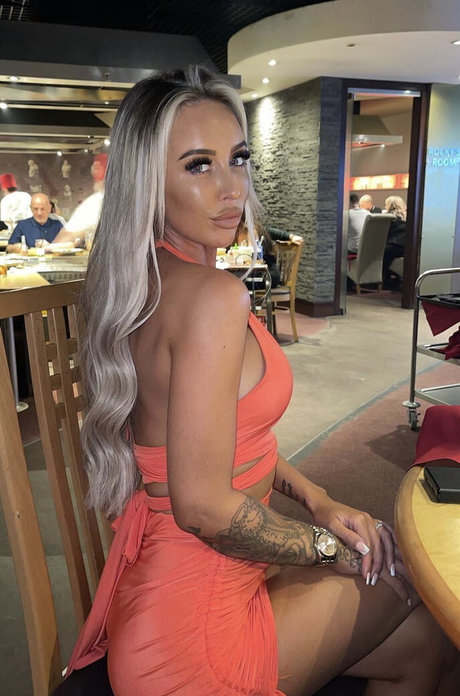 Jade Hobden_ top sexy bilder