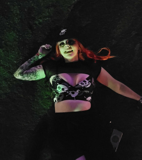 kurviges mädchen von nebenan nur fans kostenlose exklusive galerien