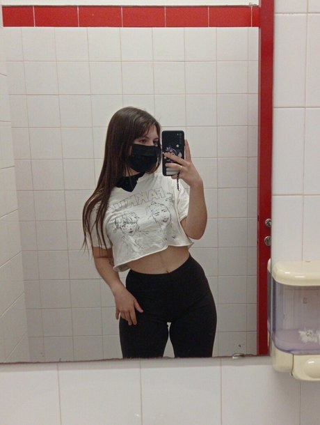 Chilli chibi top akt galerien