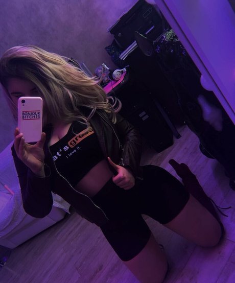 verifizierte onlyfans schöne erwachsene archiv