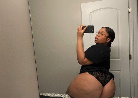 Angelsellsss pornografische pornostar bilder