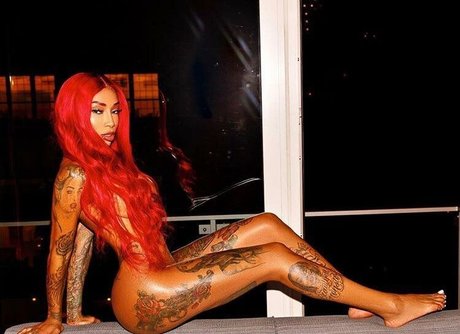 unterwürfige onlyfans heiße fotos