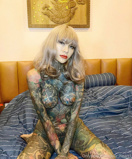 Sour heart1 nackt schöne galerien