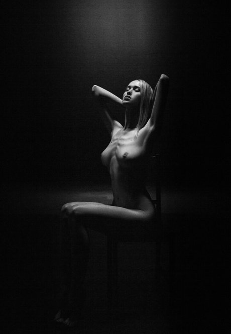 Lolly Bella_ erotische schöne galerien