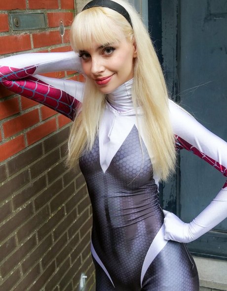 MaryCipher Cosplay nackt heiße bild