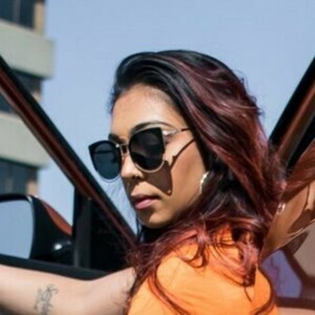 Rubi Satha schöne nackte galerie