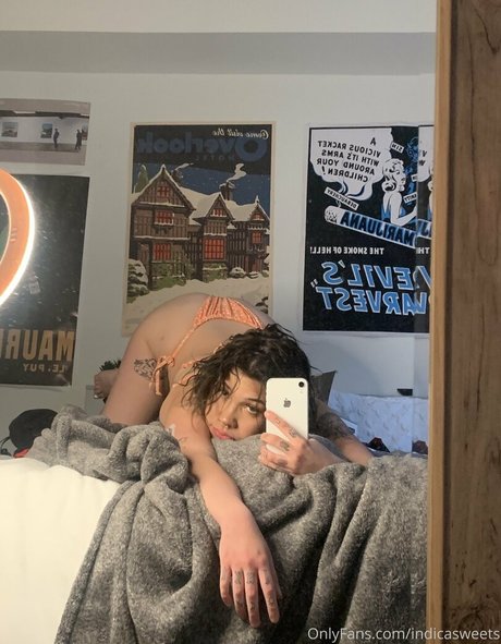 ebenholz-teen-onlyfans kunst top fotos