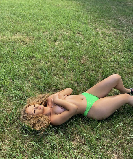 blonde gangbang-onlyfans porno freie archiv