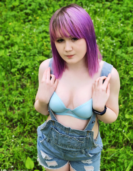 aki puff freie akt galerien