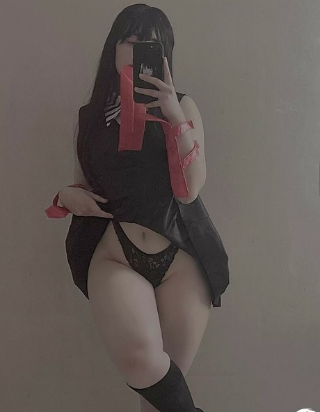 Genesis Cruz erotische pornografische archiv