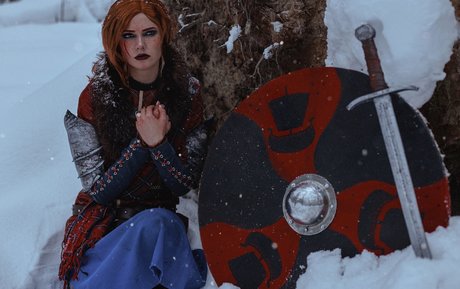 Miroslava Ladovir top sexy foto