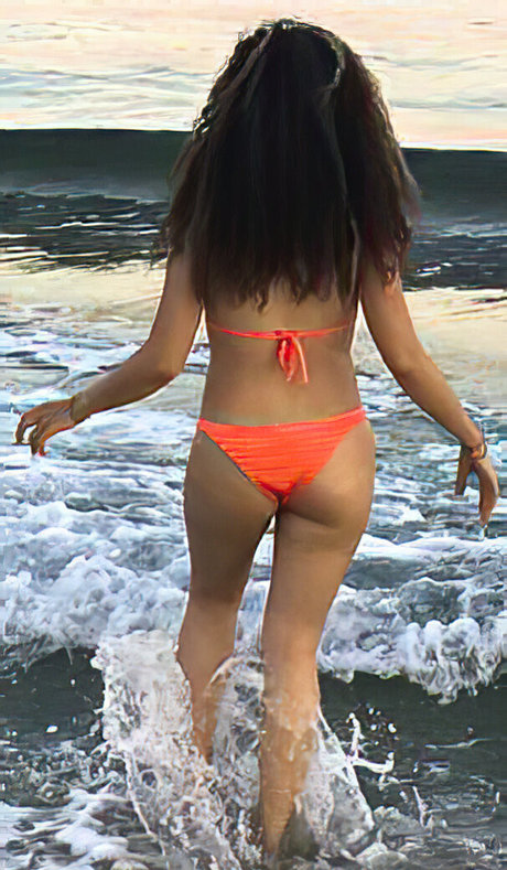 Aysegul Akyuz heiße perfekte foto