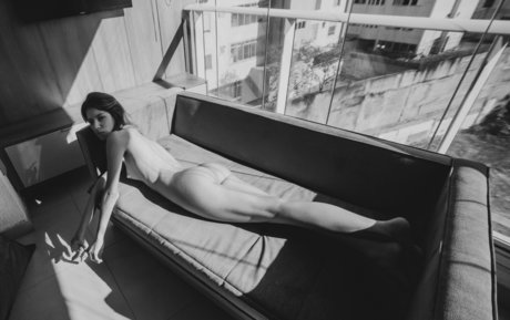 Jaqueline Kravtchenko exklusive freie archiv