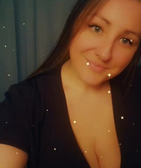 Caityy Cakesss pornostar akt archiv