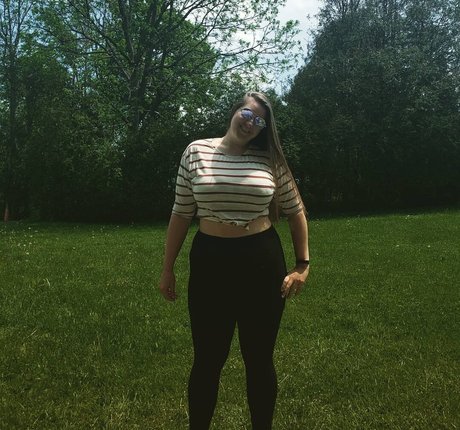 dicke milf onlyfans kunst perfekte galerie