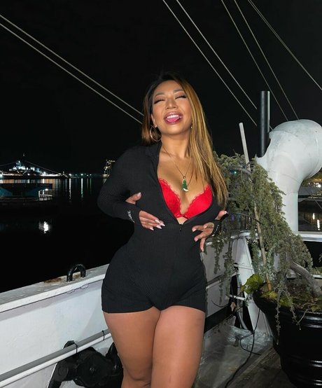 mollige dicke onlyfans kostenlose nackt galerie