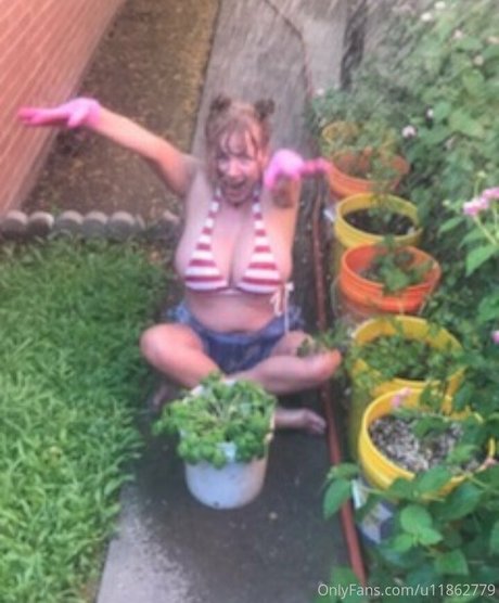 Julie K Smith model pornographische bild