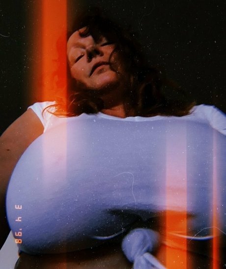 Julie K Smith nackt pornostar bild