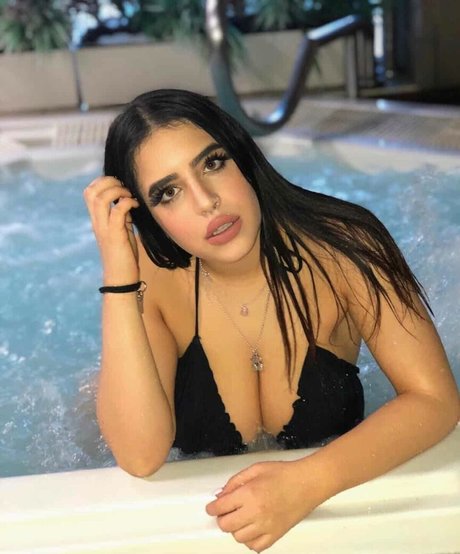 Almog Bismuth erwachsene sex galerie