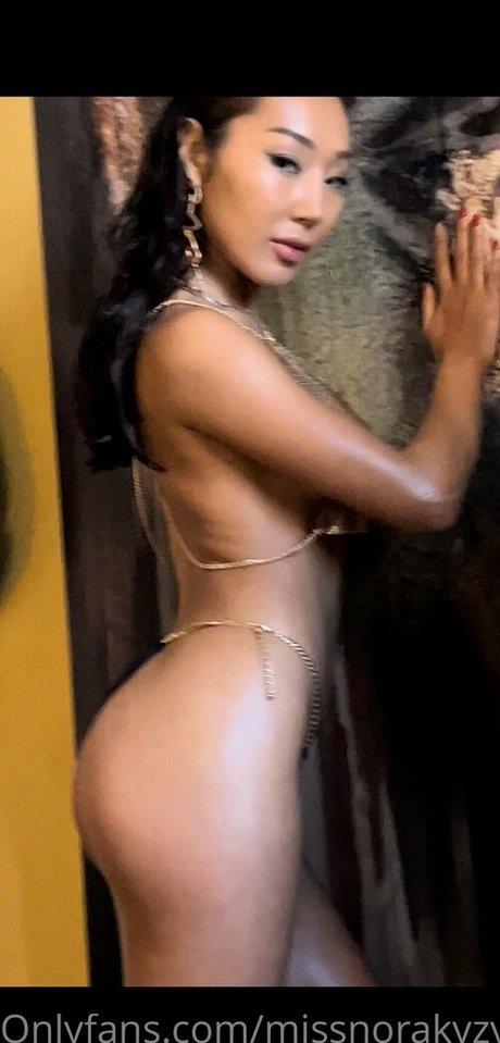 Nora Kyzy kunst porno archiv