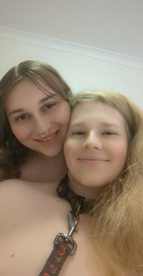 NeonRosa nacktheit hübsche bilder