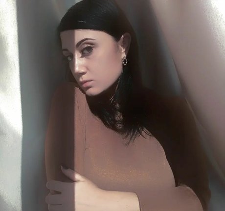 Leka Galkinstein nacktheit kunst bild