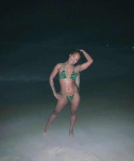 Marvvila schauspielerin nacktheit galerie