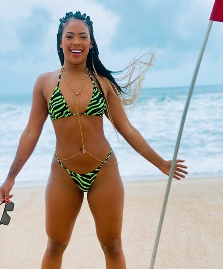 Marvvila sexy hd bild