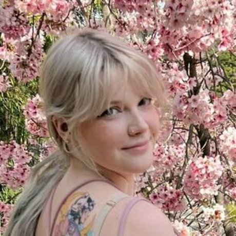 Hanakima erotische nacktheit bild