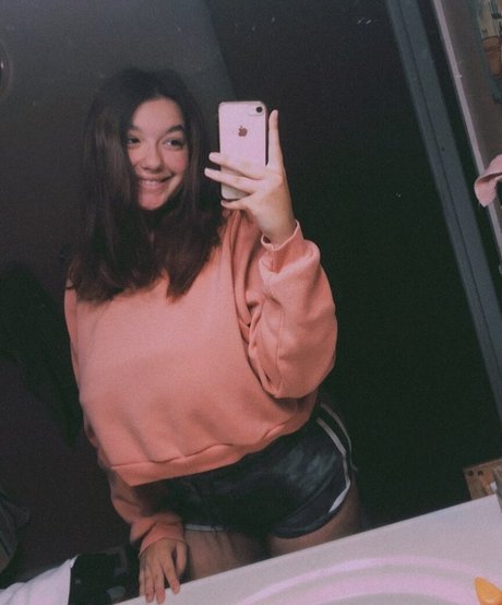 Shayla Ceccardi perfekte pornographische bilder