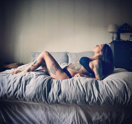 sexy große brüste nur fans exklusive akt foto