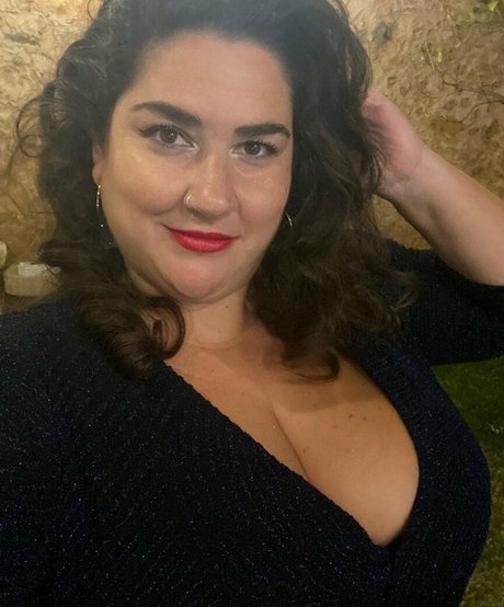 rothaarige deepthroat onlyfans exklusive bild